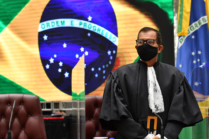 Autoridades desejam êxito e expressam confiança na capacidade dos novos dirigentes do tribunal