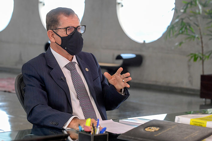 LGPD levará o Judiciário a grandes reflexões, diz presidente do STJ em palestra para estudantes