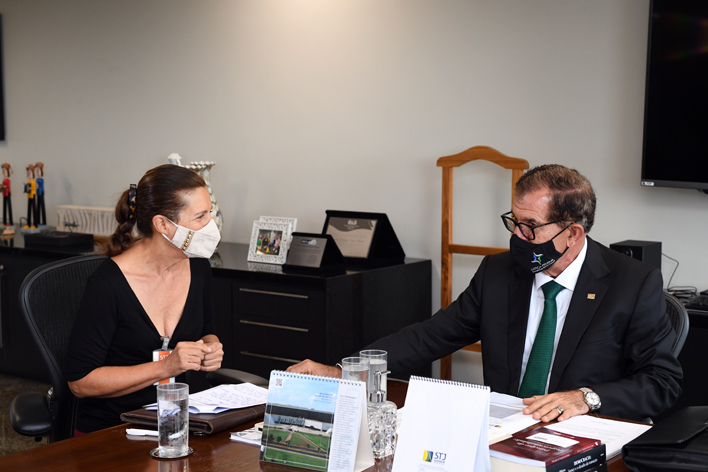 Em iniciativa inédita, presidente do STJ recebe cidadãos de todo o país para ouvir críticas e sugestões sobre o Judiciário nacional