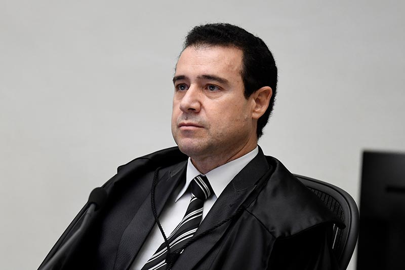 Ministro Nefi Cordeiro pede aposentadoria após sete anos no STJ