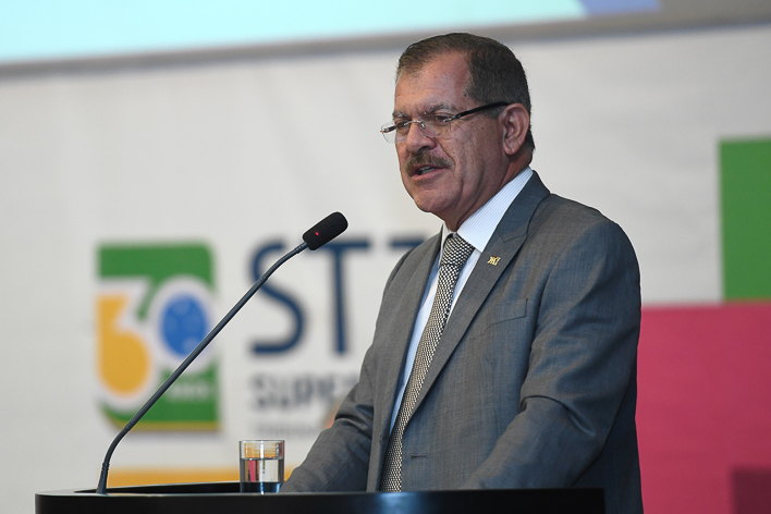 Presidente do STJ completa 16 anos de atuação no tribunal nesta terça-feira (14)