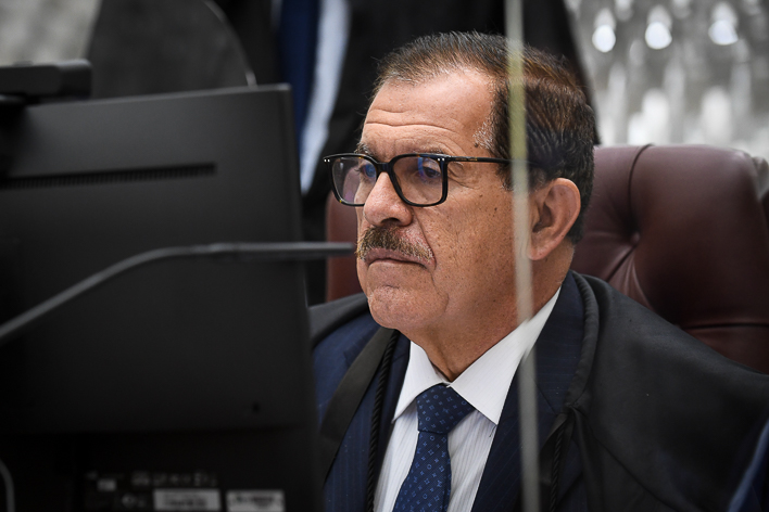 Justiça Federal deve decidir liminar sobre assinatura de contrato de trabalho por procuração pública