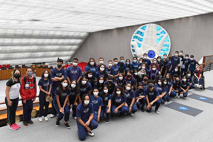 Estudantes retomam visitas presenciais ao STJ